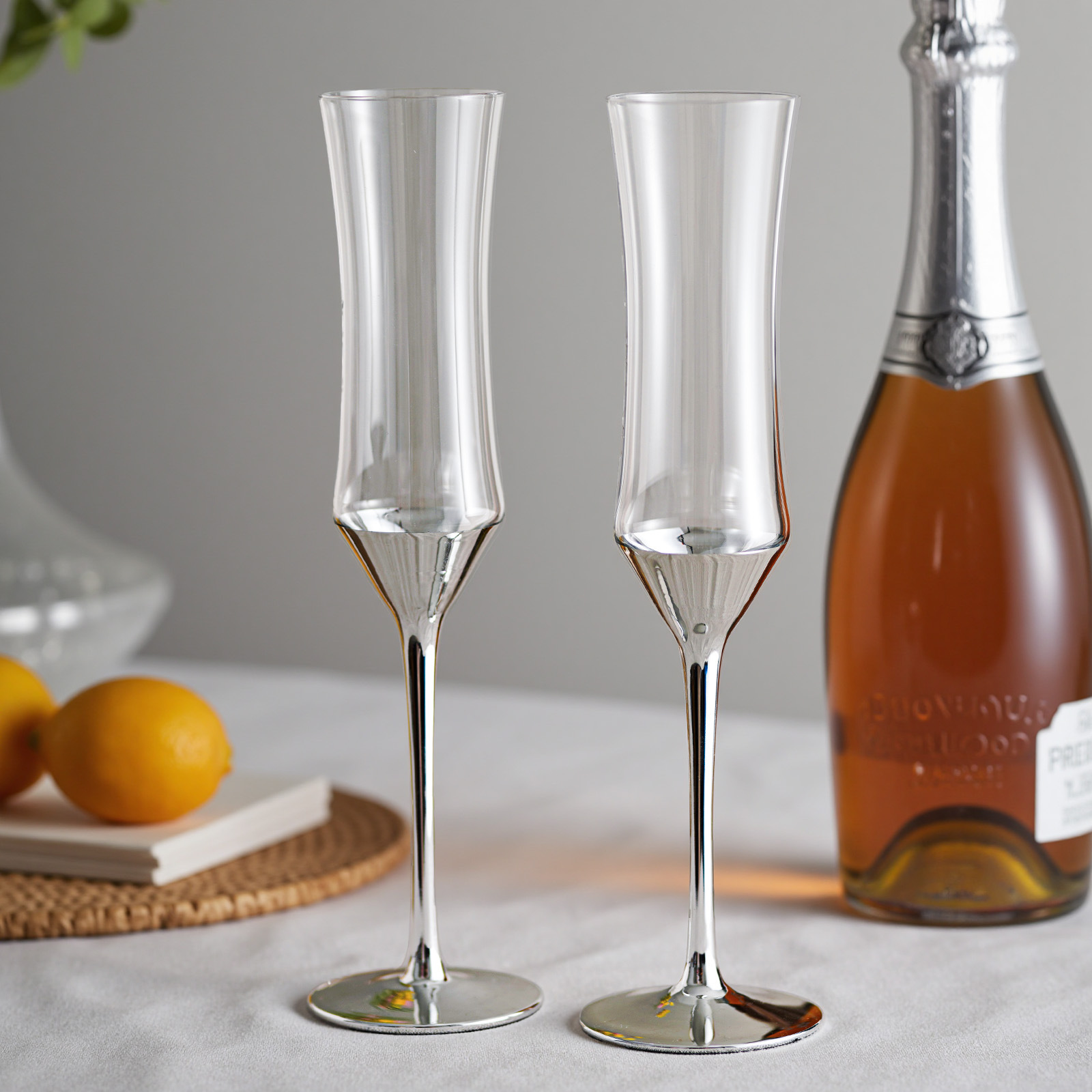 Light luxury champagne glass h - Wine Beer Foot recension och pris