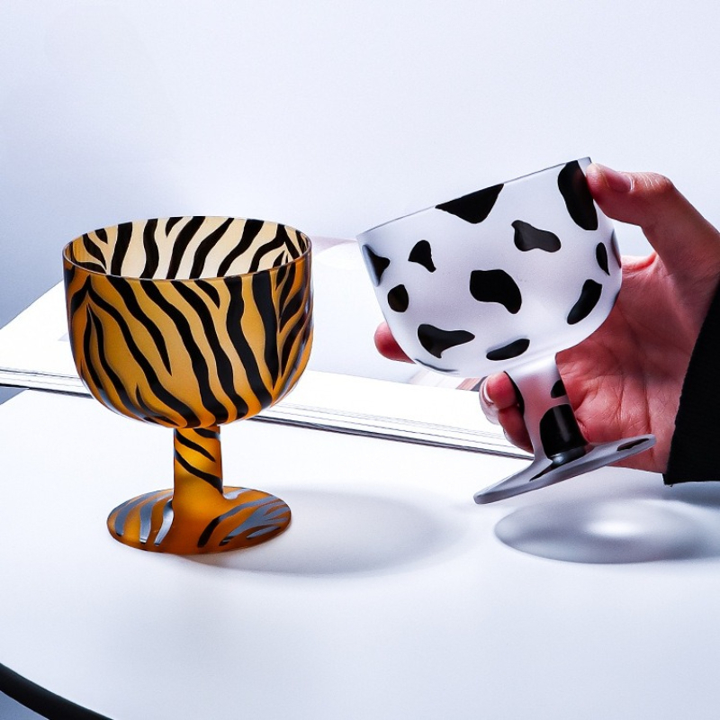 Creative Cartoon High Footed D - Wine Beer Foot recension och pris