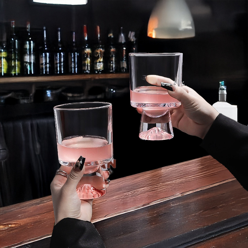 Pink Mountain Glass Cup, High- - Wine Beer Foot recension och pris